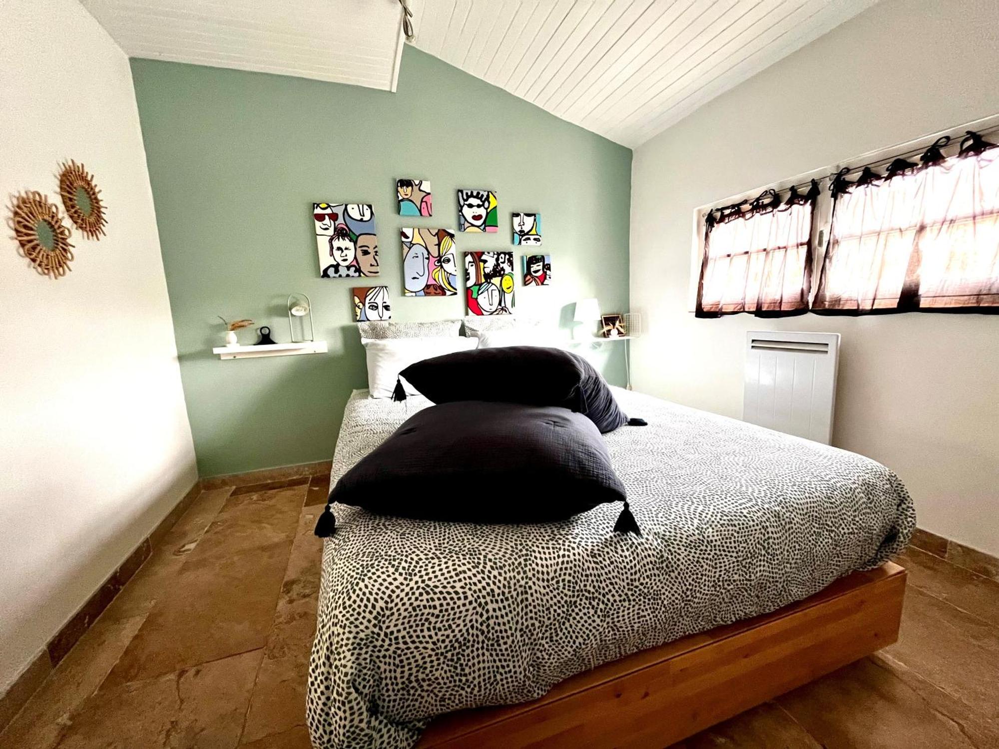 Maison Provencale Au Calme De La Campagne Avec Jacuzzi Aix-en-Provence Eksteriør bilde
