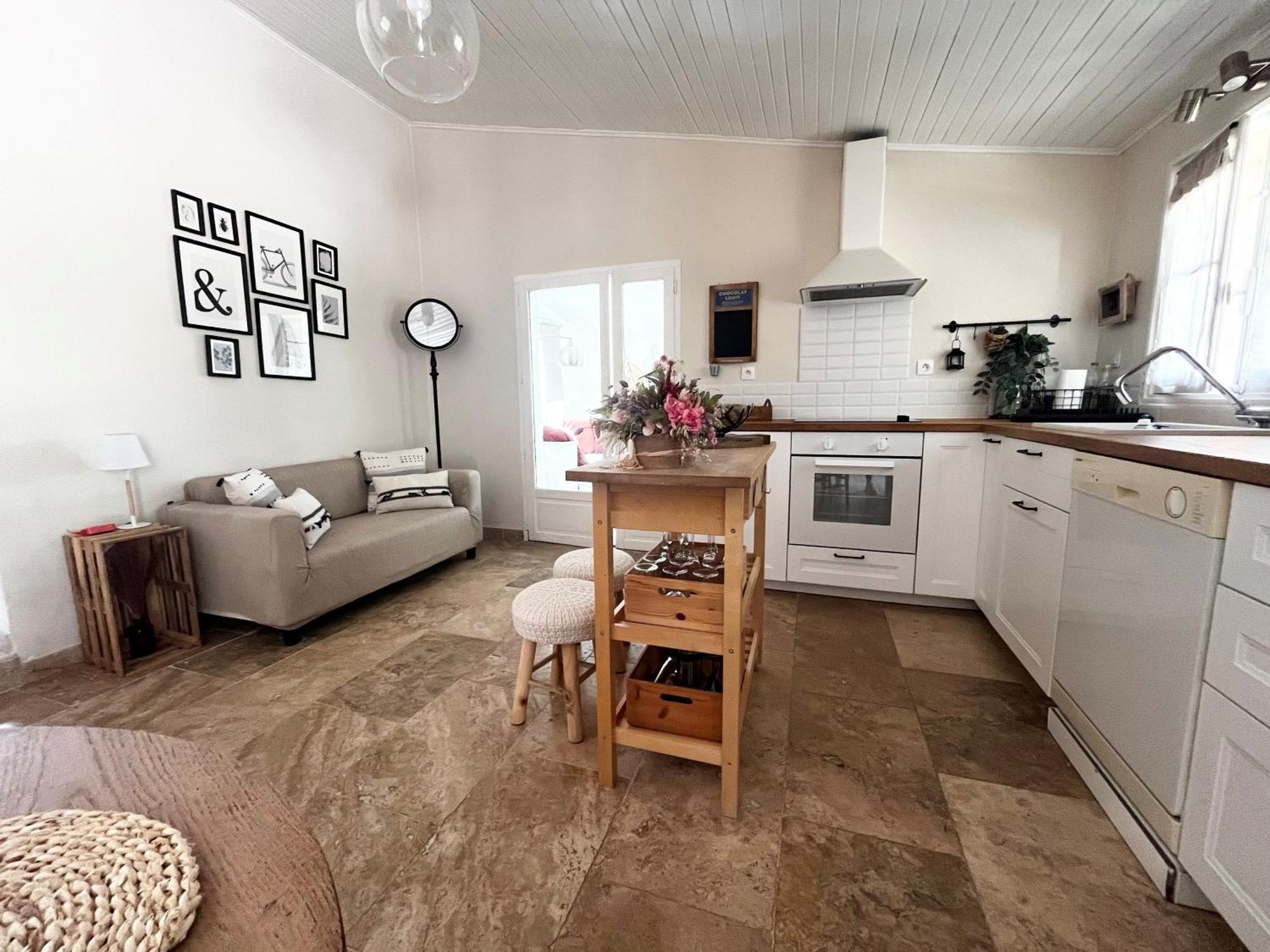 Maison Provencale Au Calme De La Campagne Avec Jacuzzi Aix-en-Provence Eksteriør bilde